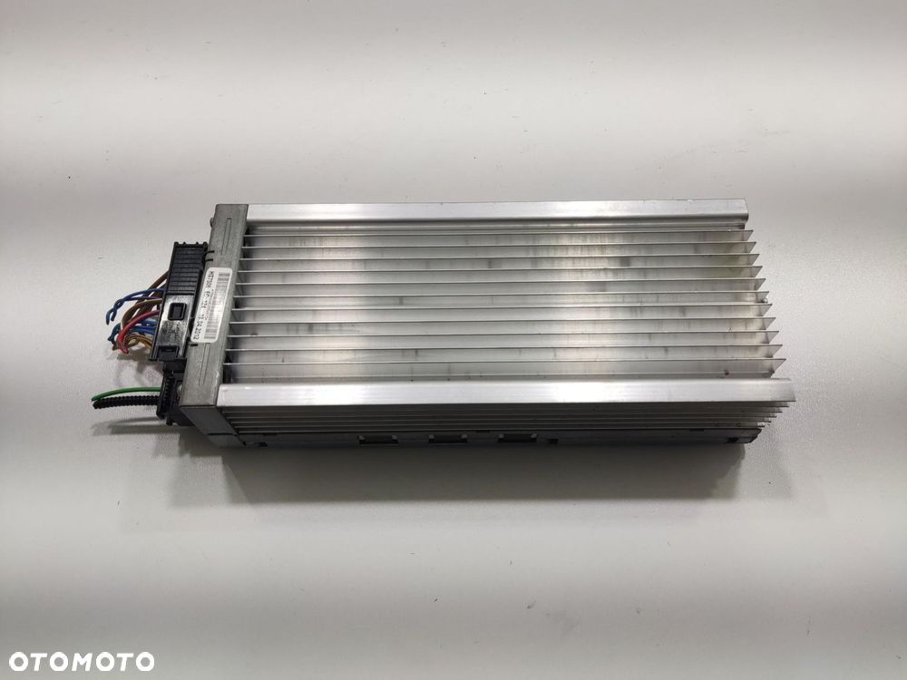 WZMACNIACZ AUDIO TOP HIFI BMW 3 E90 E91 LIFT LCI 2008-2012 9218086 - 2