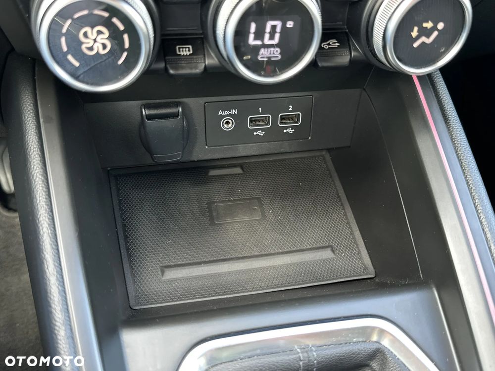 Renault Clio 1.0 TCe Intens - 24