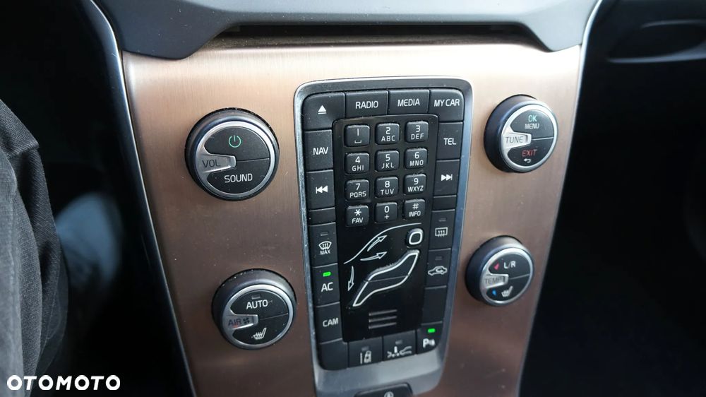 Volvo V40 Cross Country D2 - 16