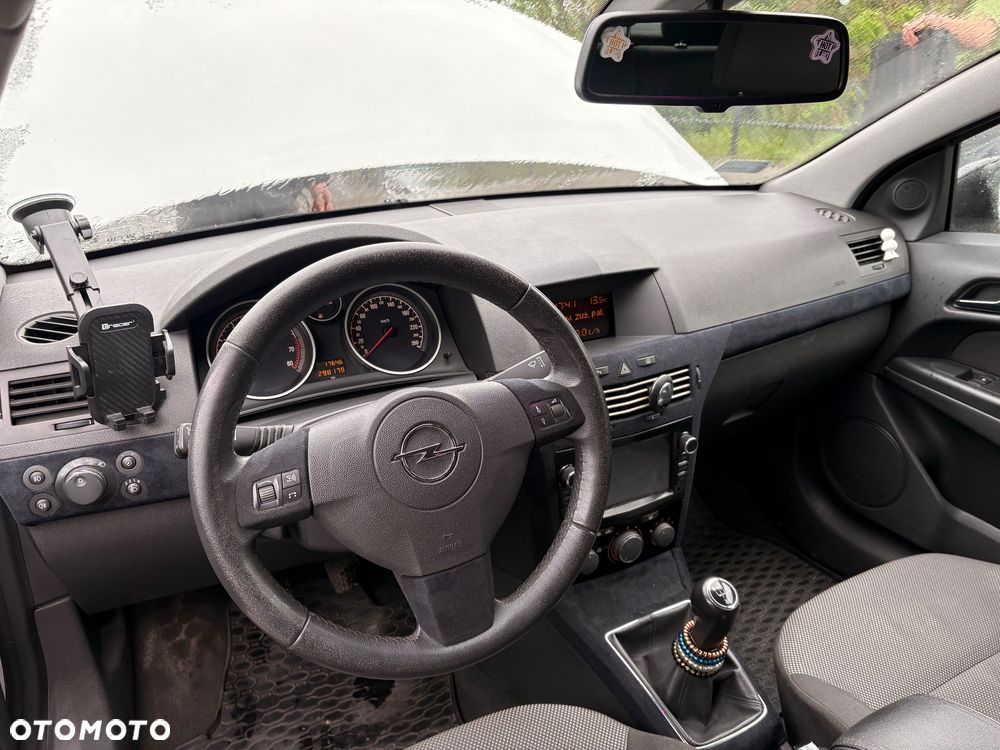Opel Astra 1.8 - 9