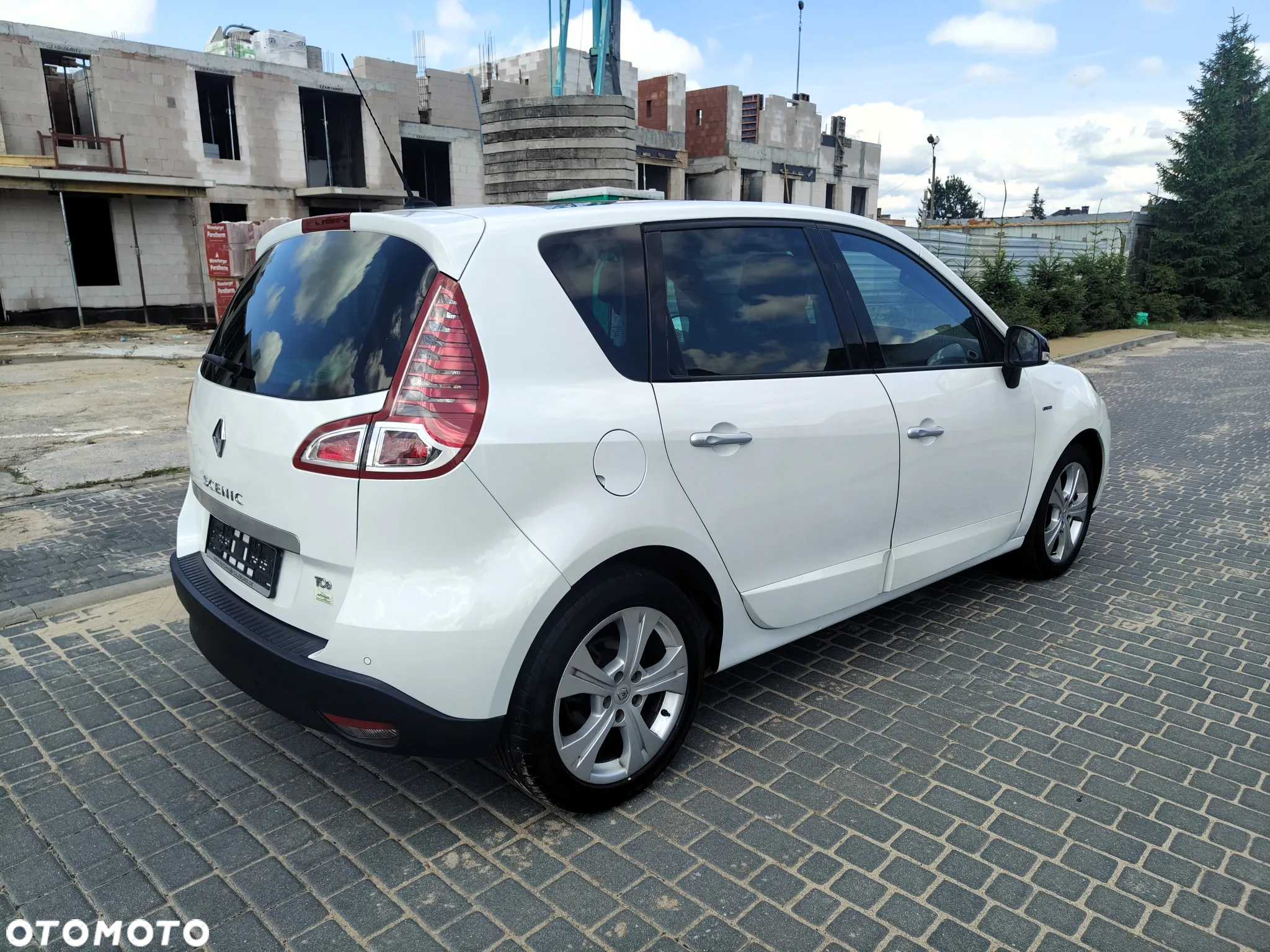 Renault Scenic TCe 130 Bose Edition - 7