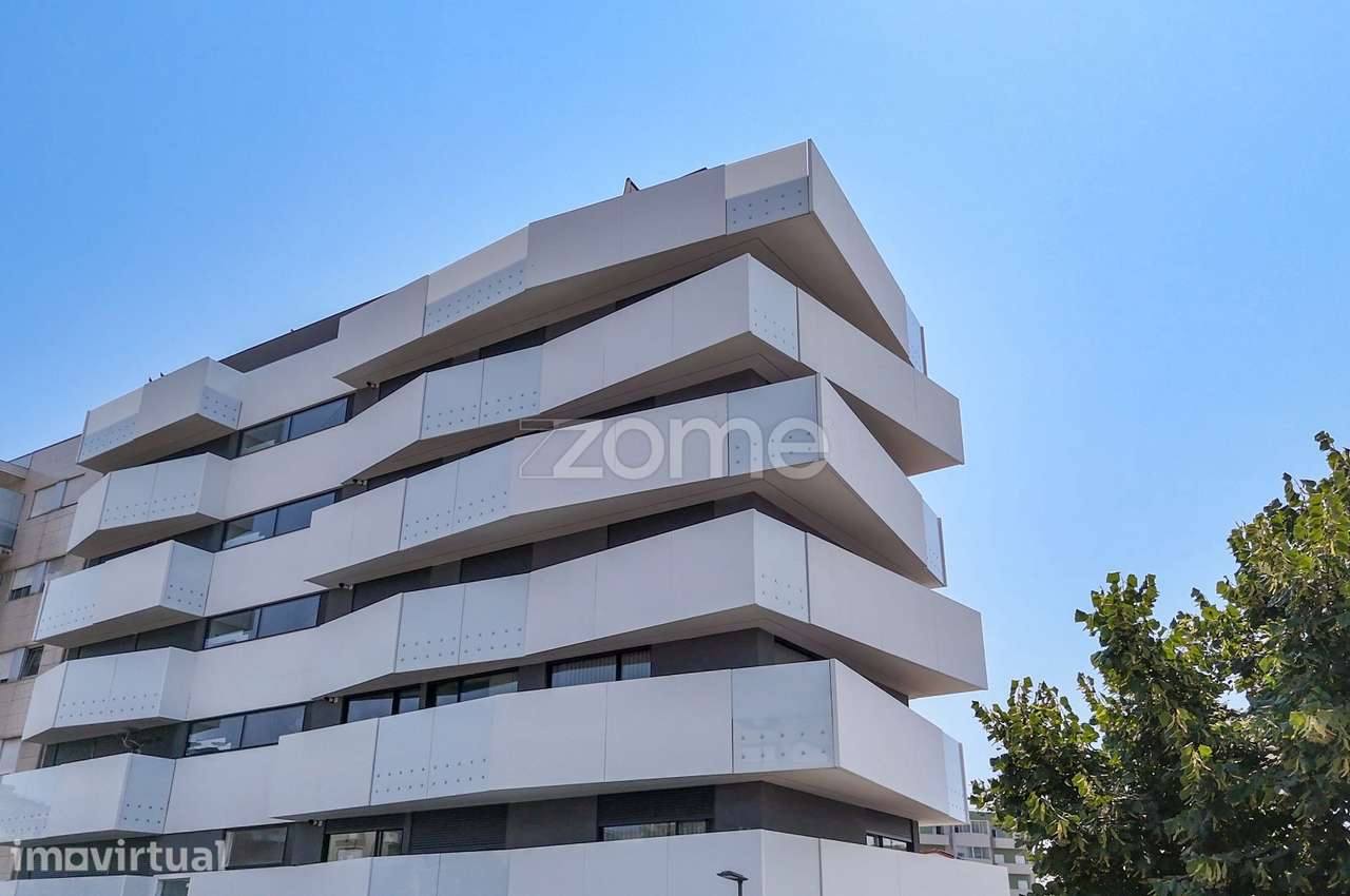 Apartamento T4 Duplex Novo no Prestigiado Edifício Alameda - Grande imagem: 2/48