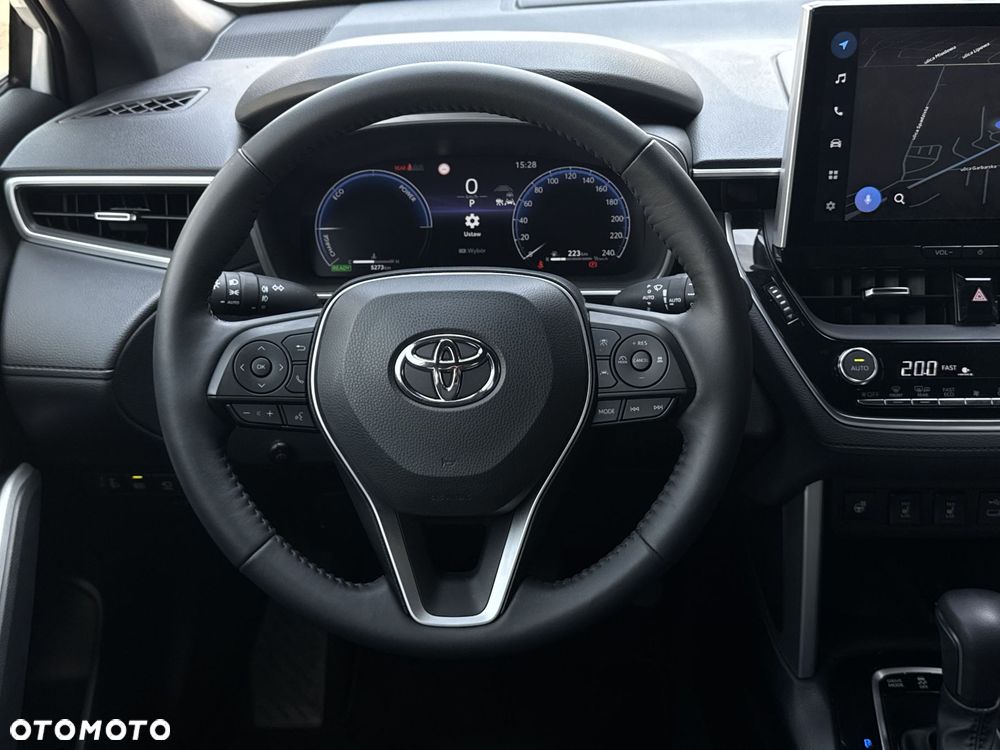 Toyota Corolla Cross 2.0 Hybrid Executive - 17