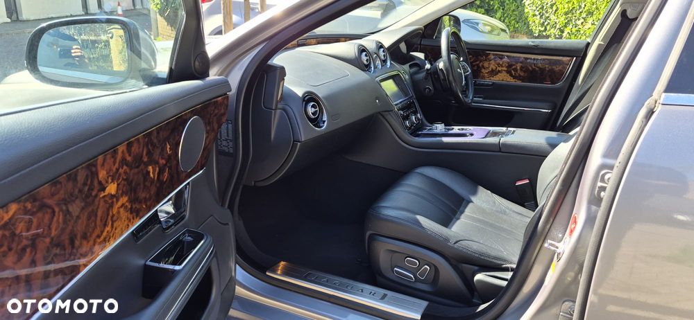 Jaguar XJ 3.0 V6 S Luxury - 8