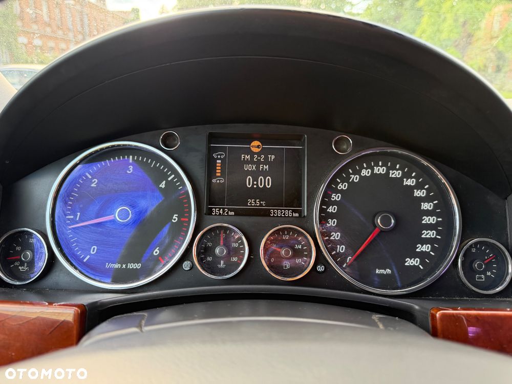 Volkswagen Touareg 2.5 R5 TDI - 5
