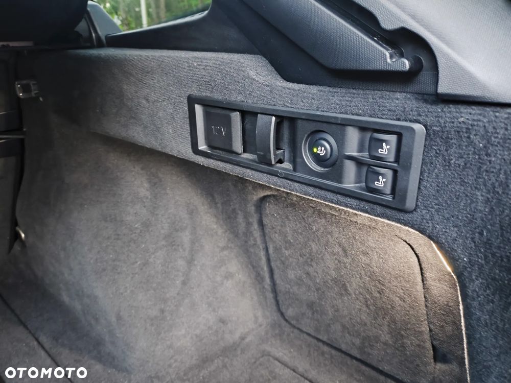BMW Seria 3 320d xDrive M Sport sport - 27
