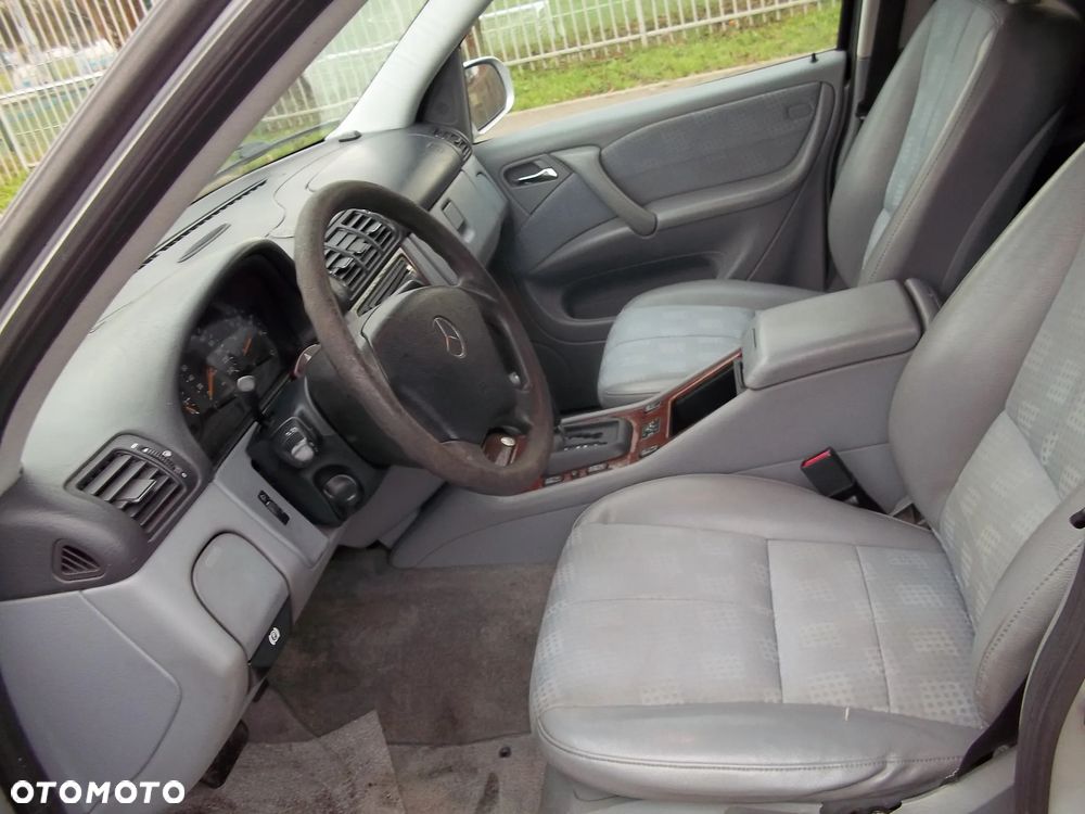 Mercedes-Benz ML - 6