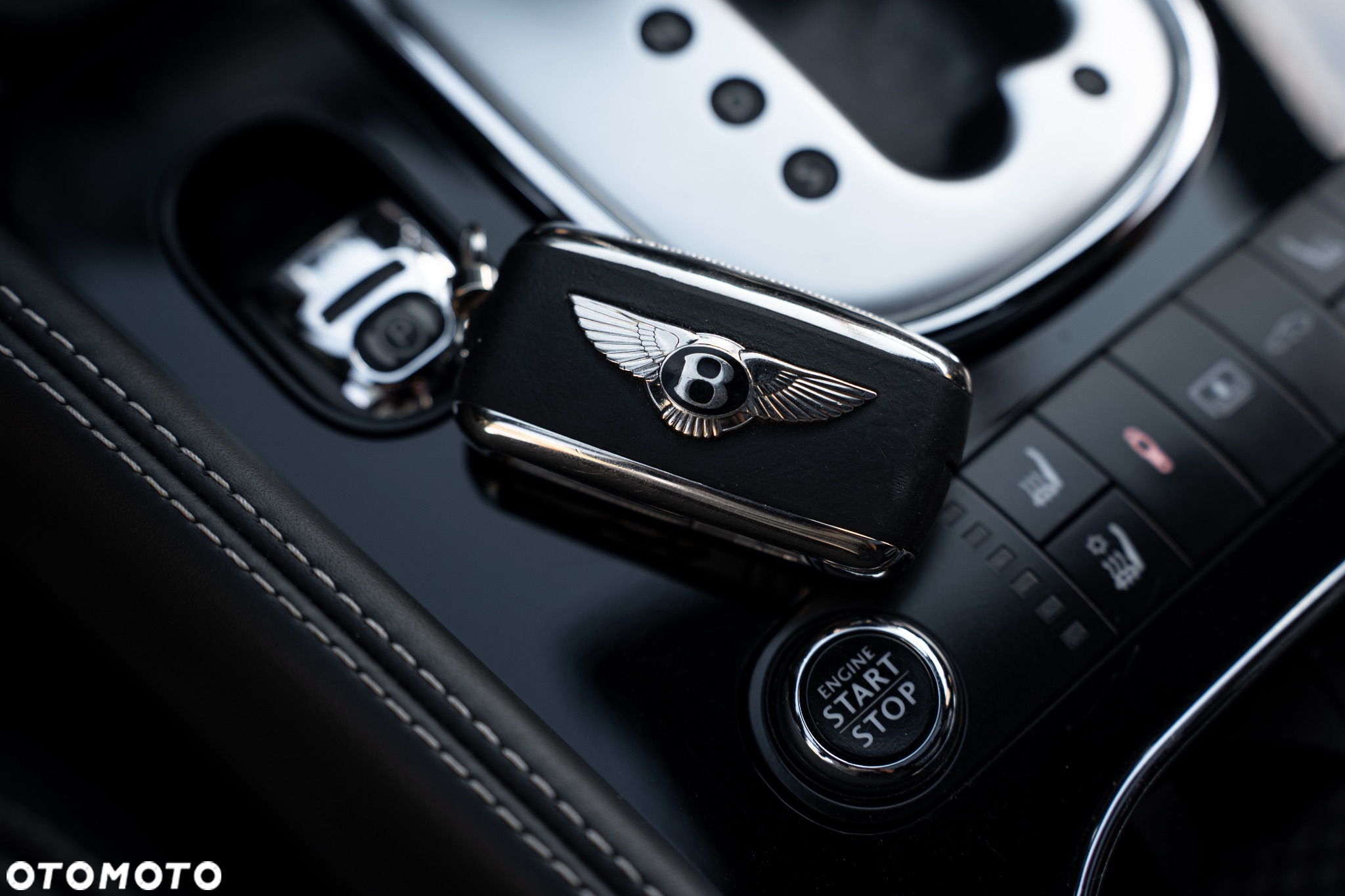 Bentley Flying Spur Mulliner - 16