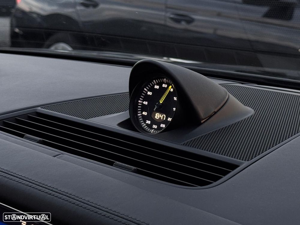 Porsche Panamera Sport Turismo 4 E-Hybrid - 21