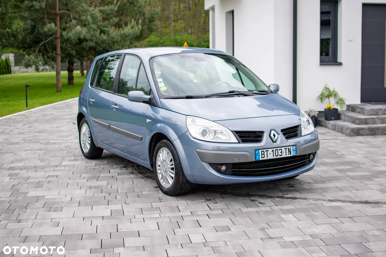 Renault Scenic - 11