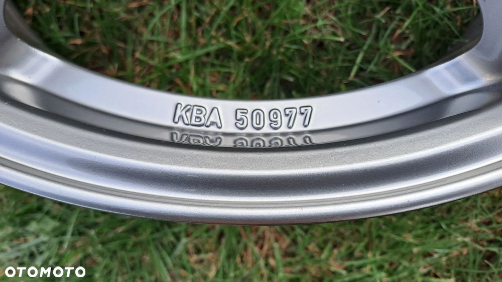 Felgi Aluminiowe 17 Subaru Outback V Levorg 5x114.3 ET 55 Alutec Alaska - 14