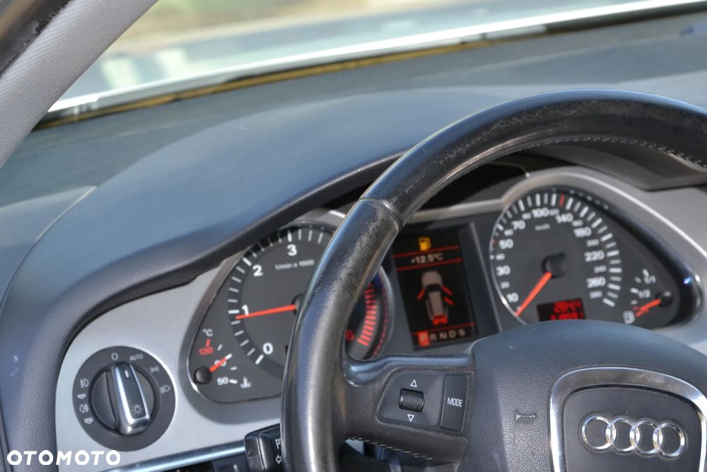 Audi A6 Avant - 10