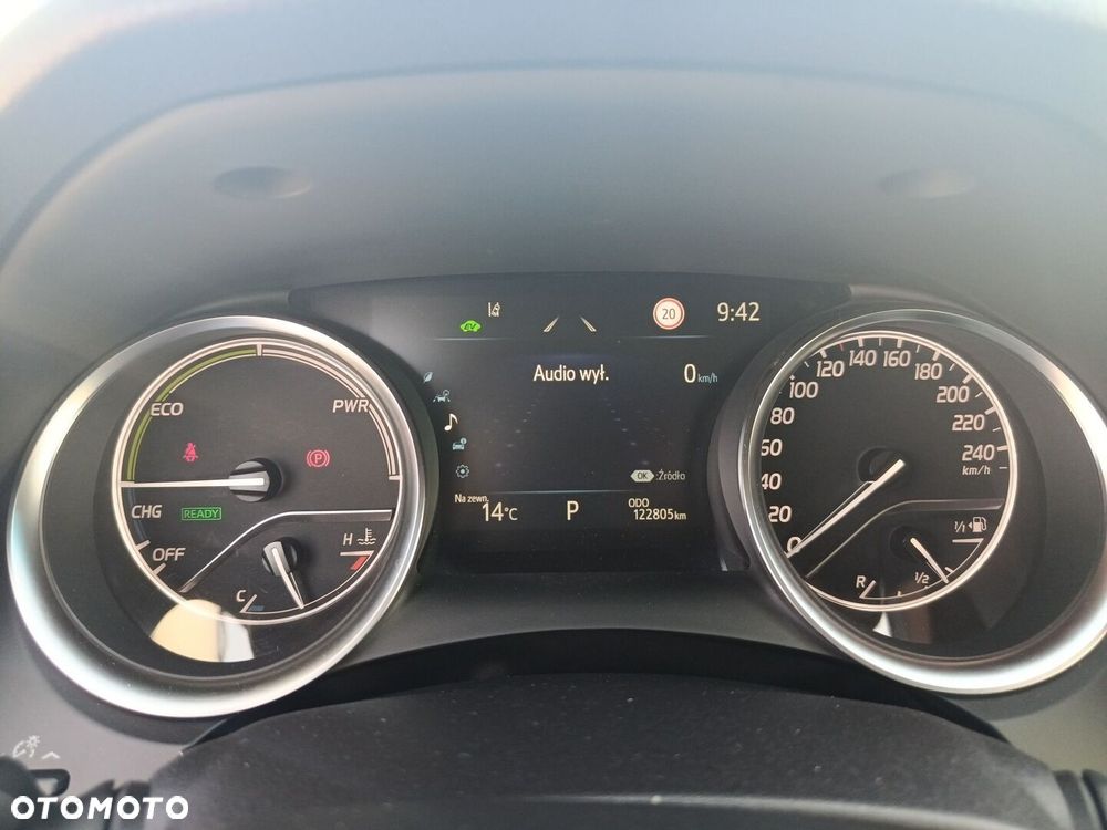 Toyota Camry 2.5 Hybrid Comfort CVT - 18