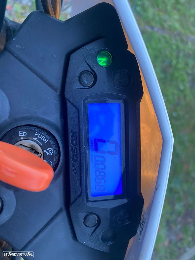 AJP PR3 125 Enduro - 4