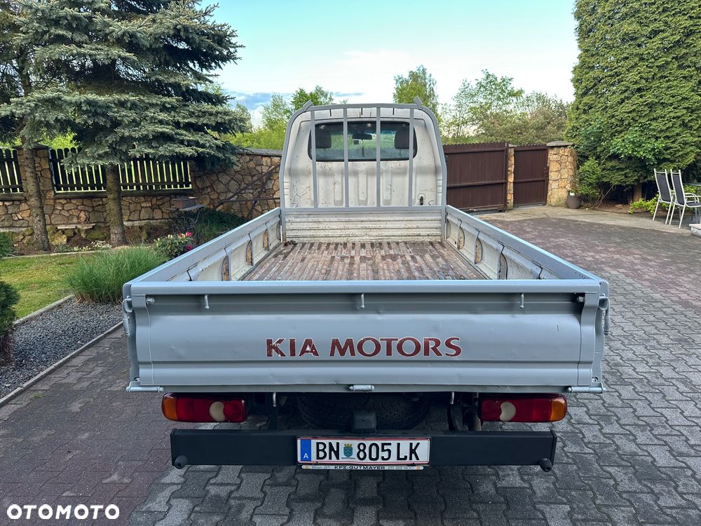 Kia K2500 - 8