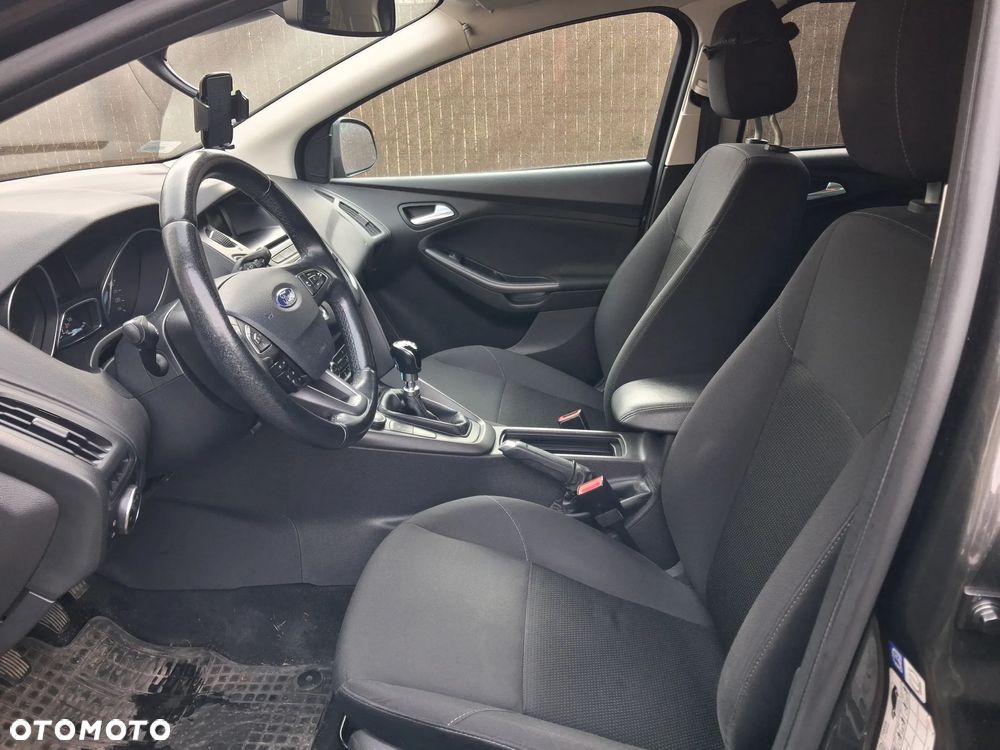Ford Focus 1.5 EcoBoost Trend ASS - 21