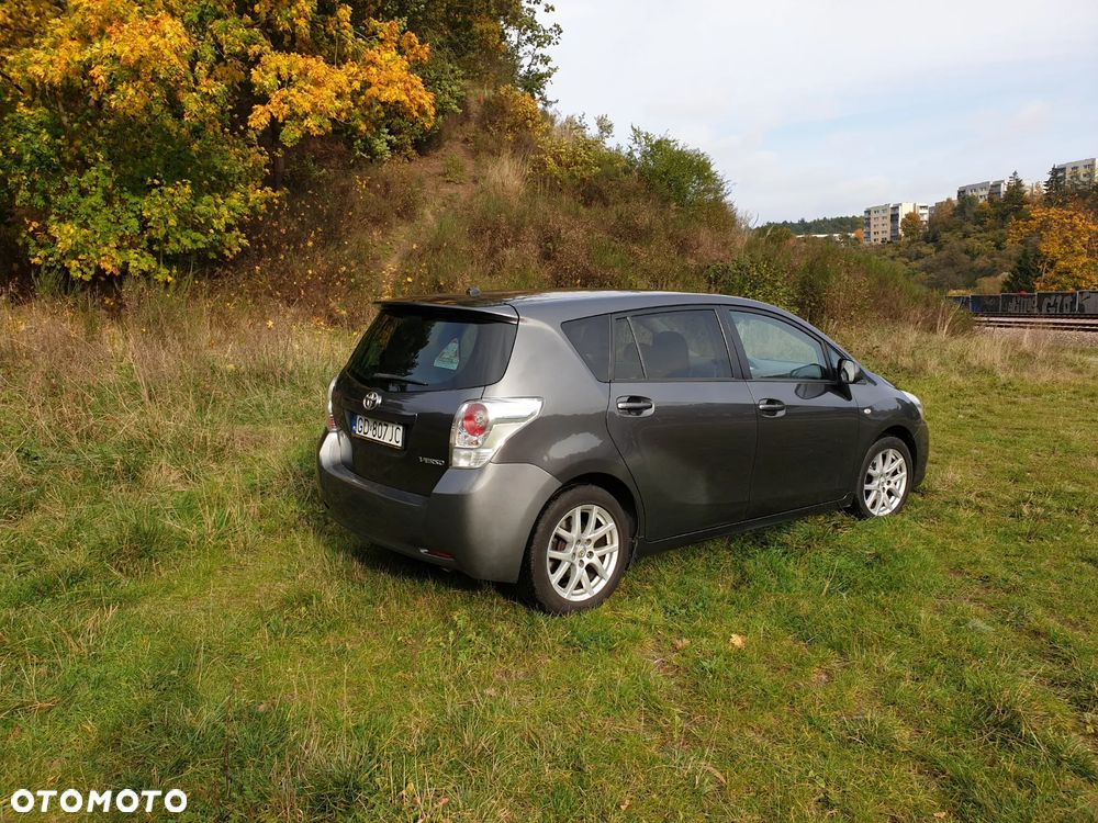 Toyota Verso 2.0 D-4D Sol plus 7os - 3