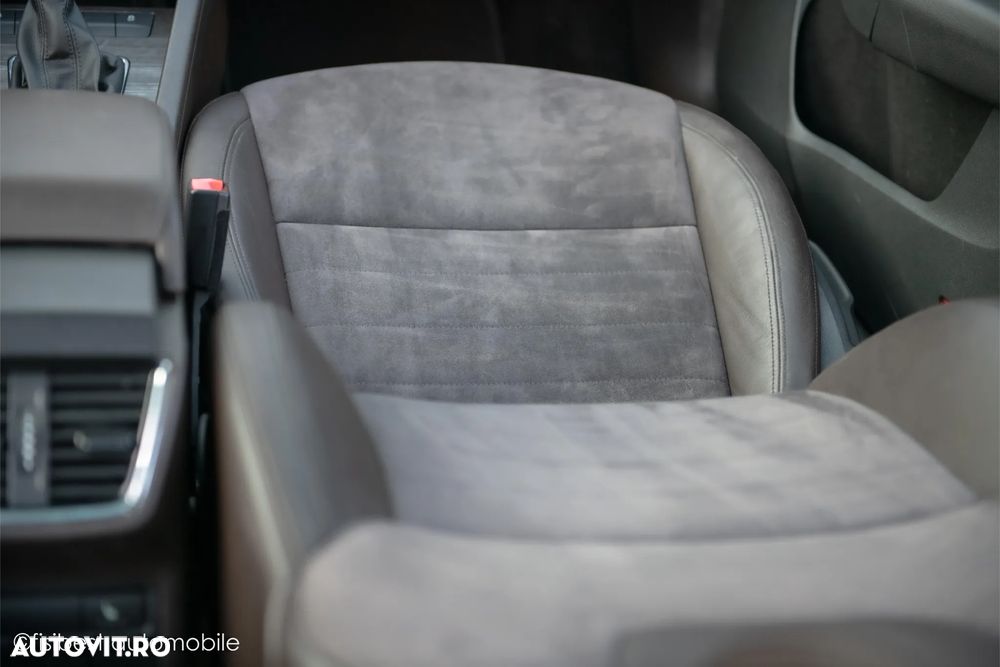 Skoda Octavia 2.0 TDI (Green tec) 4x4 DSG Scout - 36