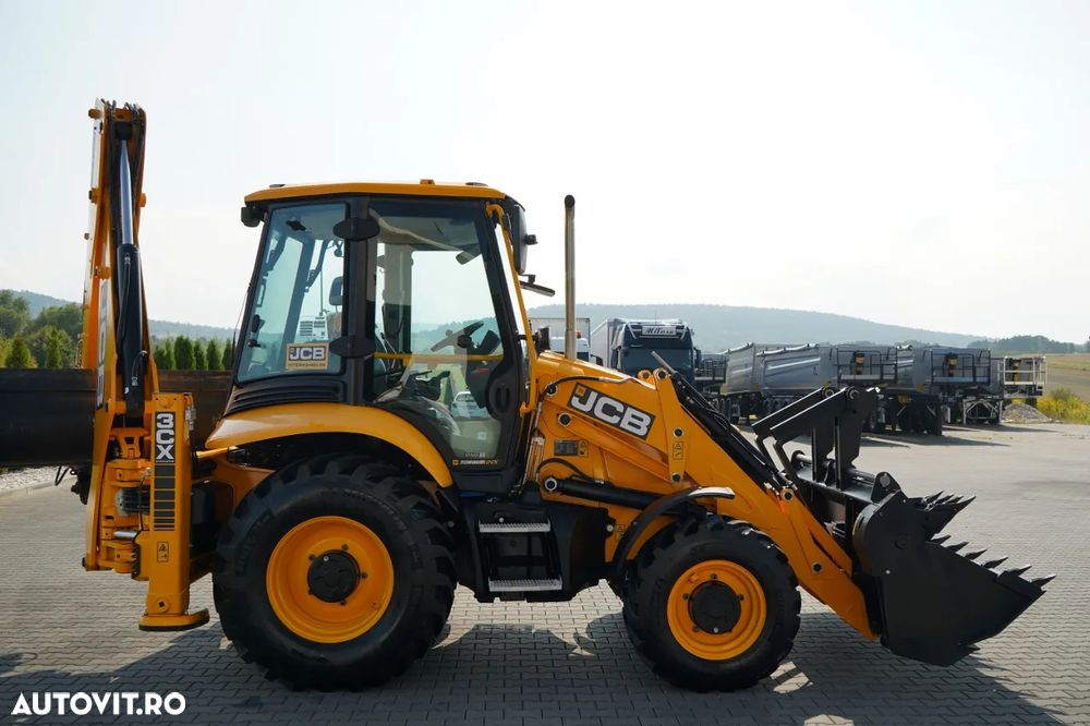 JCB 3CX / BULDOEXCAVATOR / NOU NOU / 0 LUNI - 13