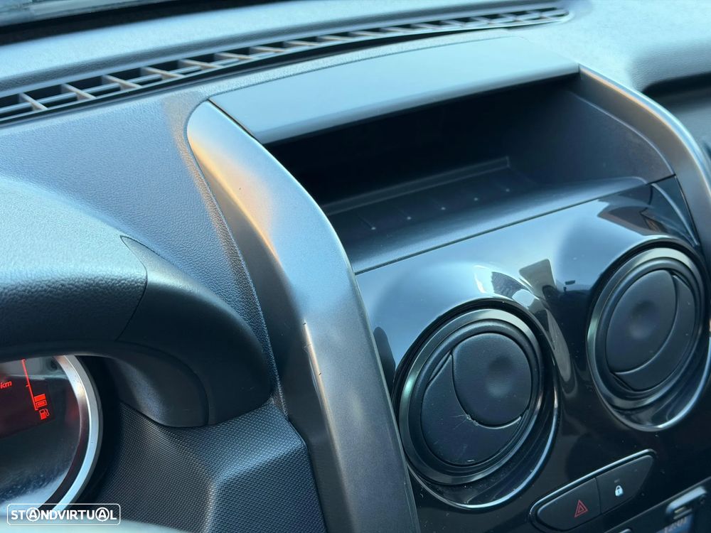 Dacia Duster 1.5 dCi SL Black Shadow - 25