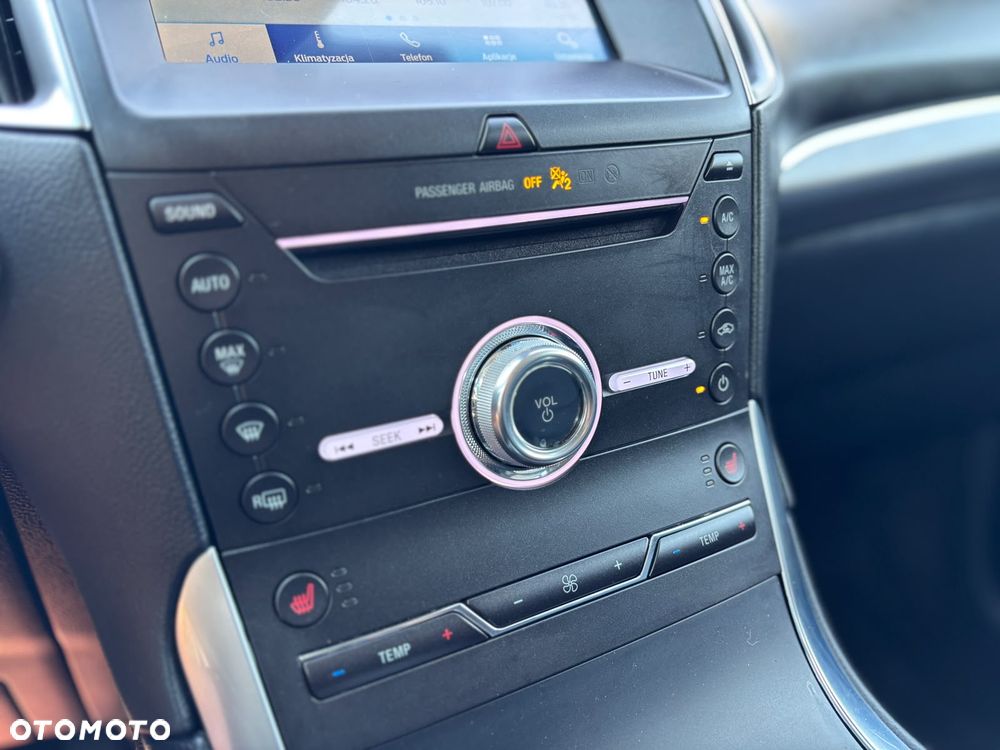 Ford Edge - 24
