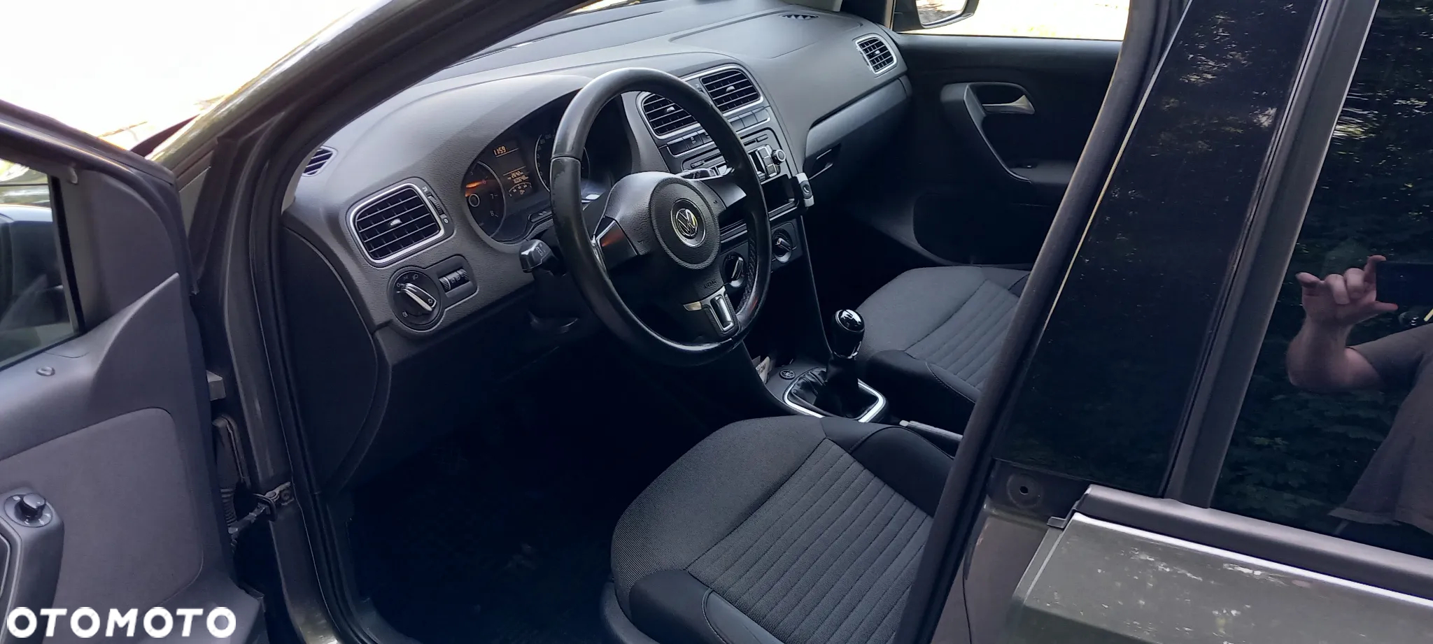 Volkswagen Polo 1.4 16V Comfortline - 10