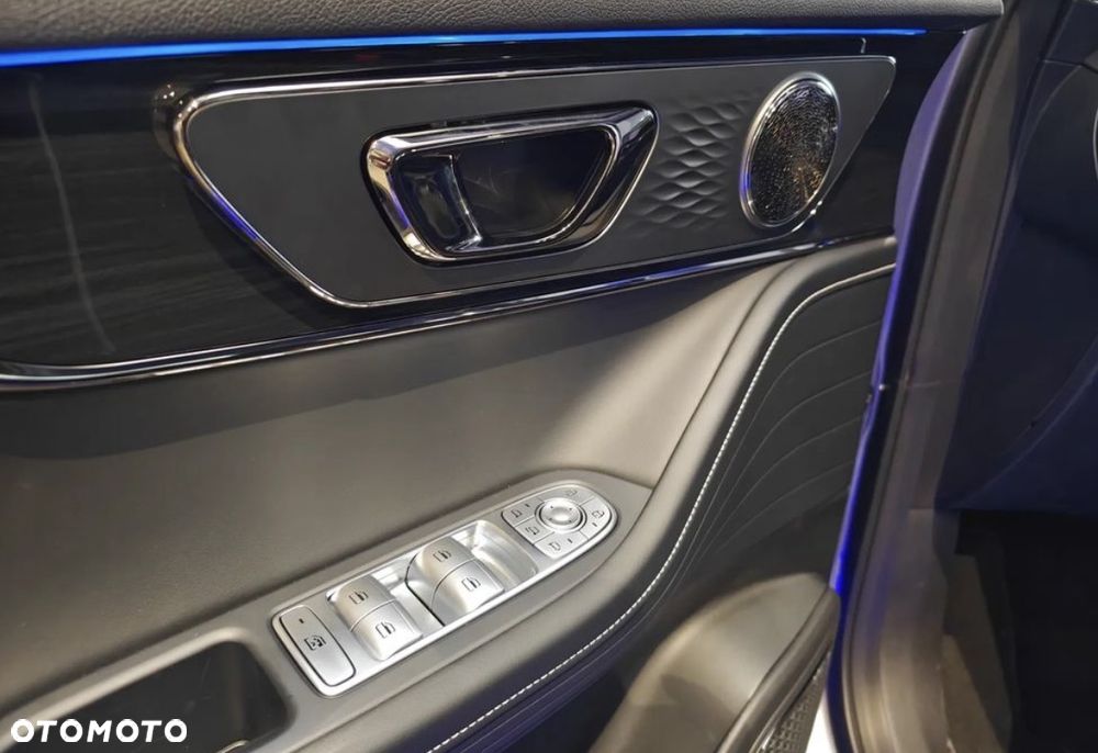 Omoda 5 1.5 T-GDI Hybrid Premium DHT - 6