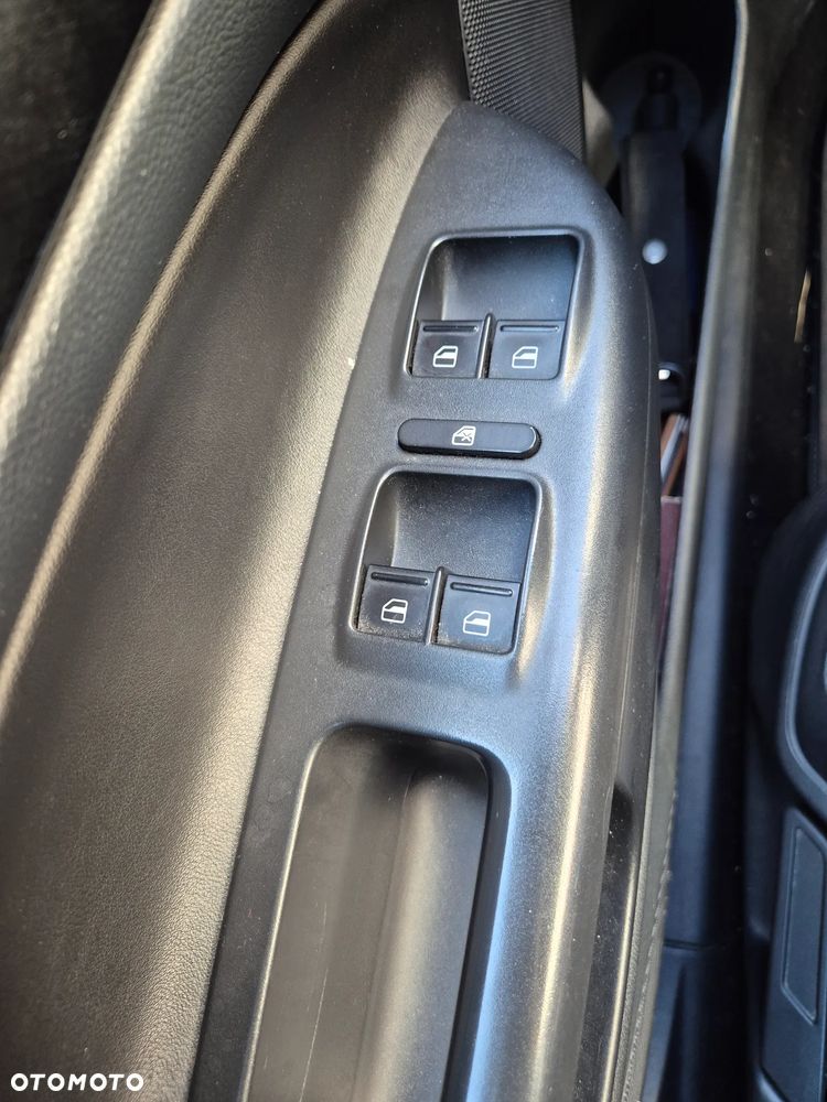 Skoda Octavia 2.0 TDI DPF RS - 11