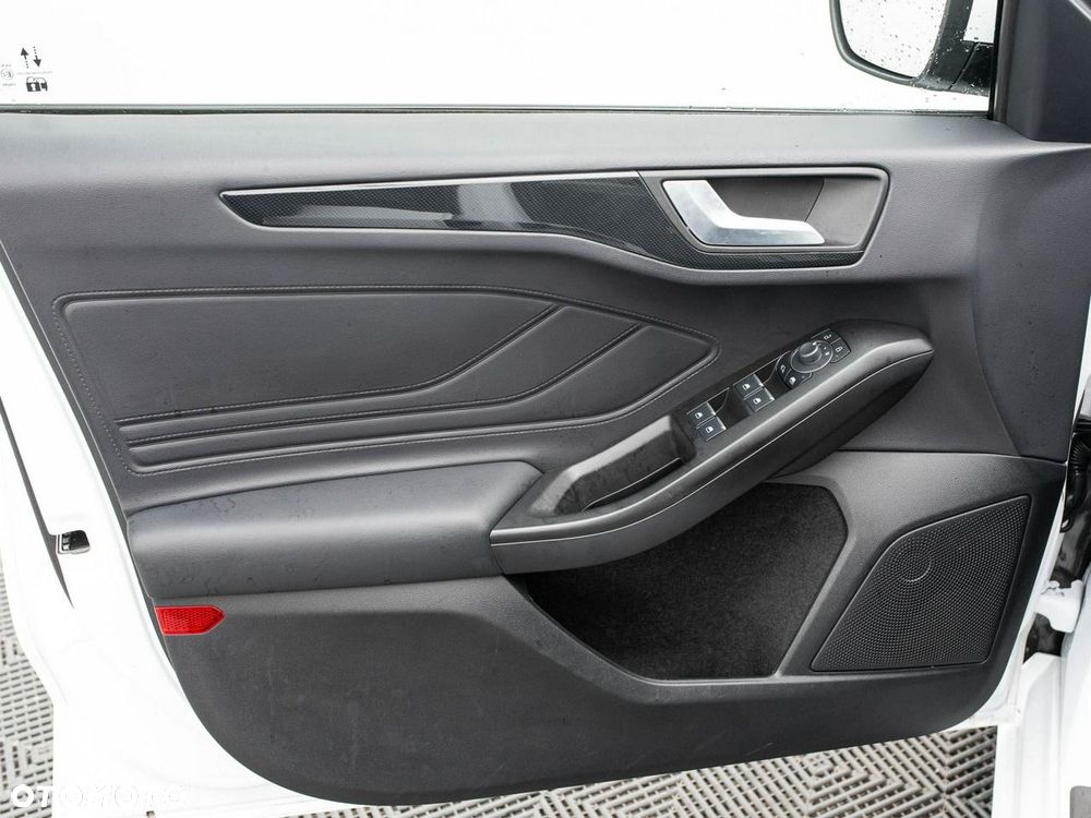Ford Focus 2.3 EcoBoost ST X - 10