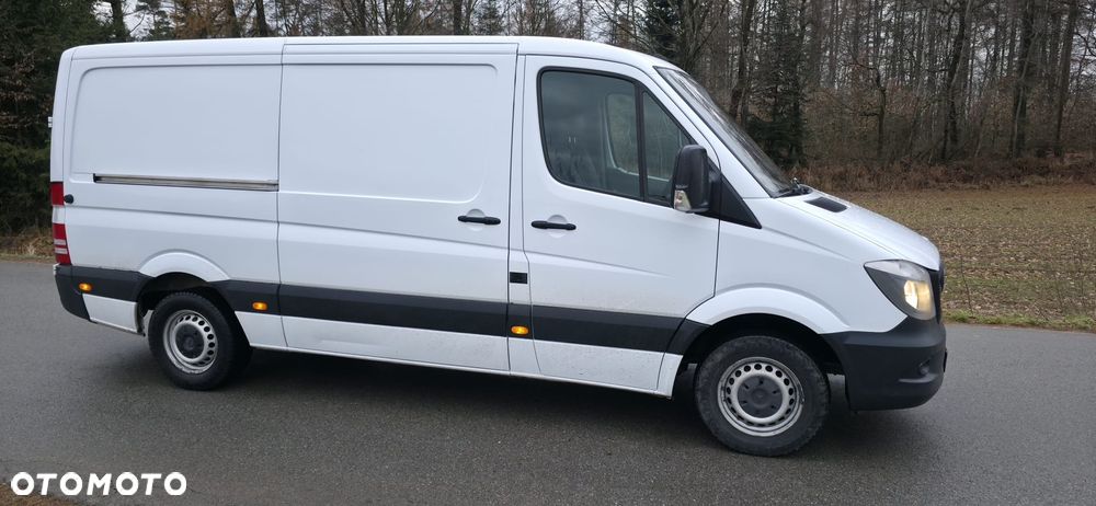 Mercedes-Benz Sprinter - 4