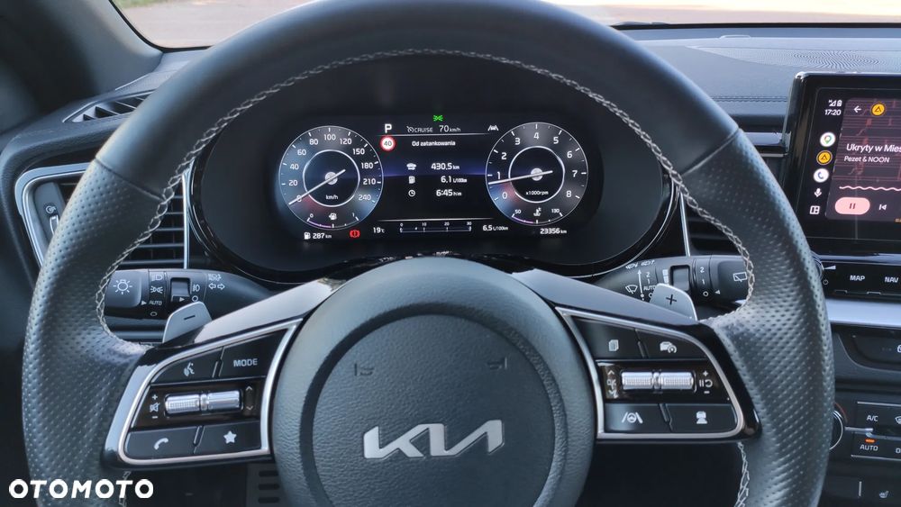 Kia ProCeed - 13