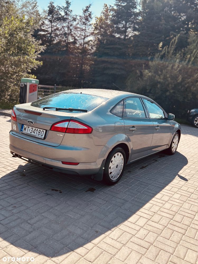 Ford Mondeo 1.8 TDCi Ambiente - 5
