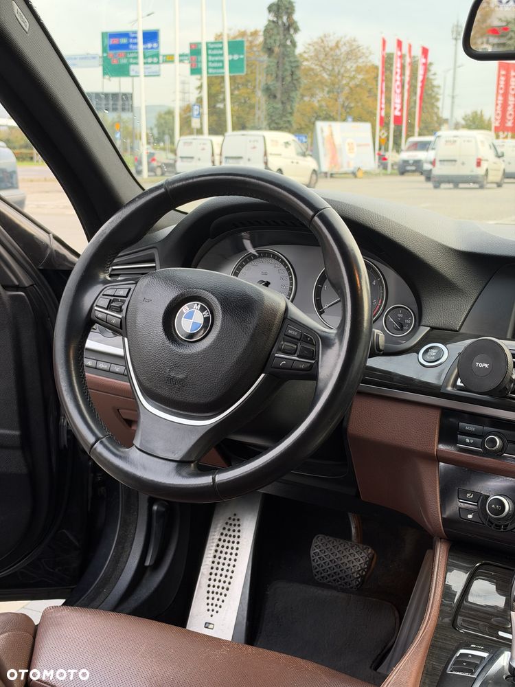 BMW Seria 5 - 16