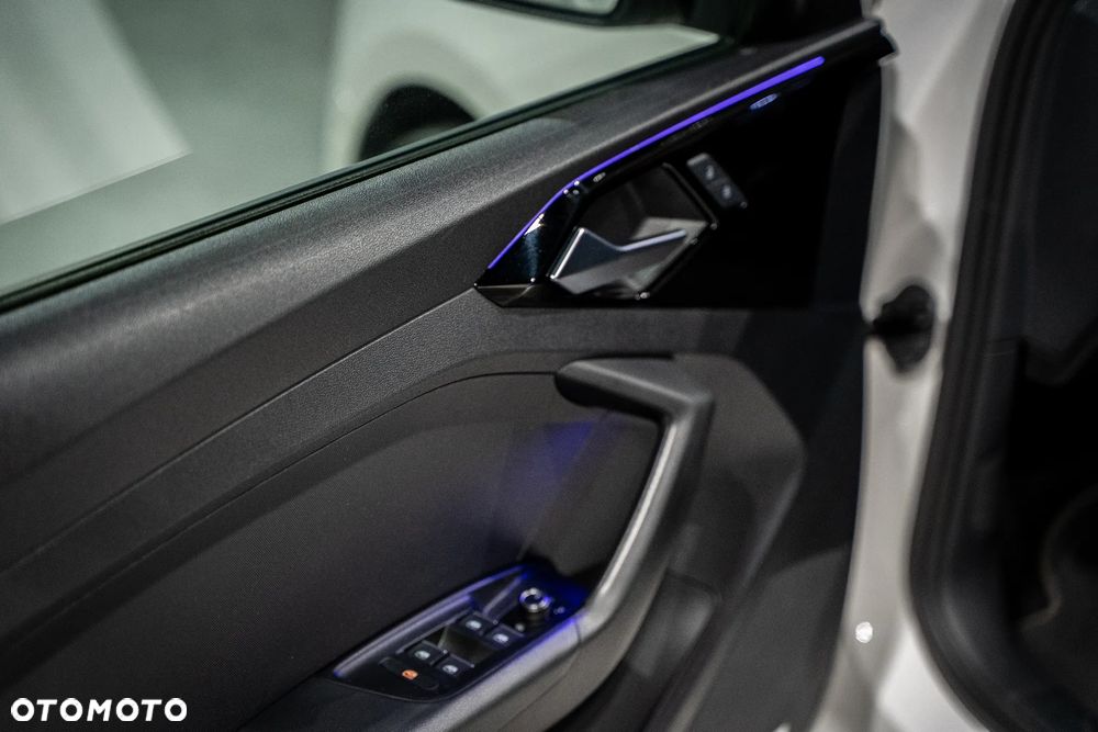 Audi A1 Sportback 25 TFSI Advanced S tronic - 18