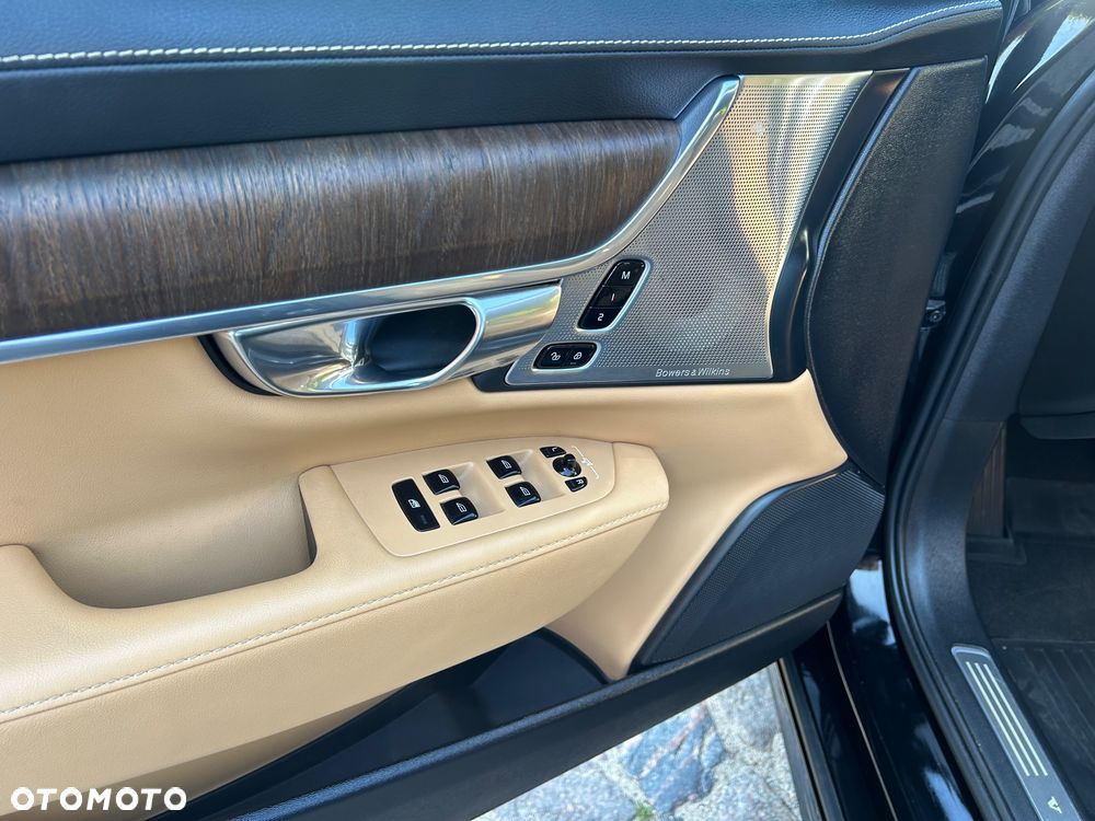 Volvo S90 - 17