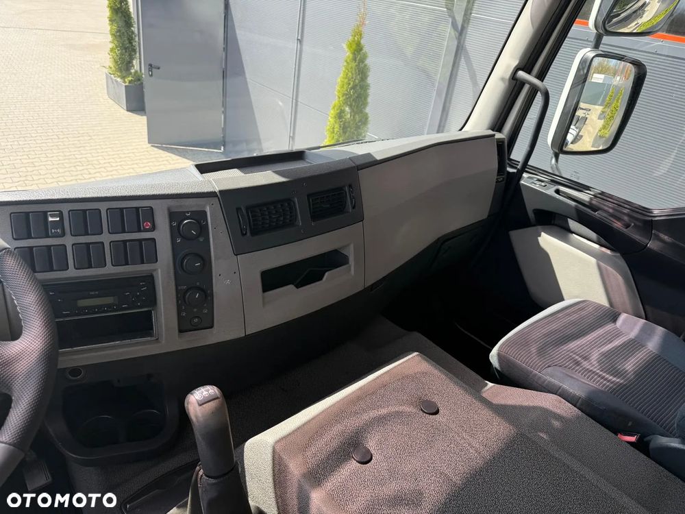 Volvo VOLVO FE 18.280 FL FM //DAF DAF CF 65.220 E5 // rama pod zabudowę !! // wywrotka kiper beczka hakowiec HDS dzwig żuraw podwozie - 31