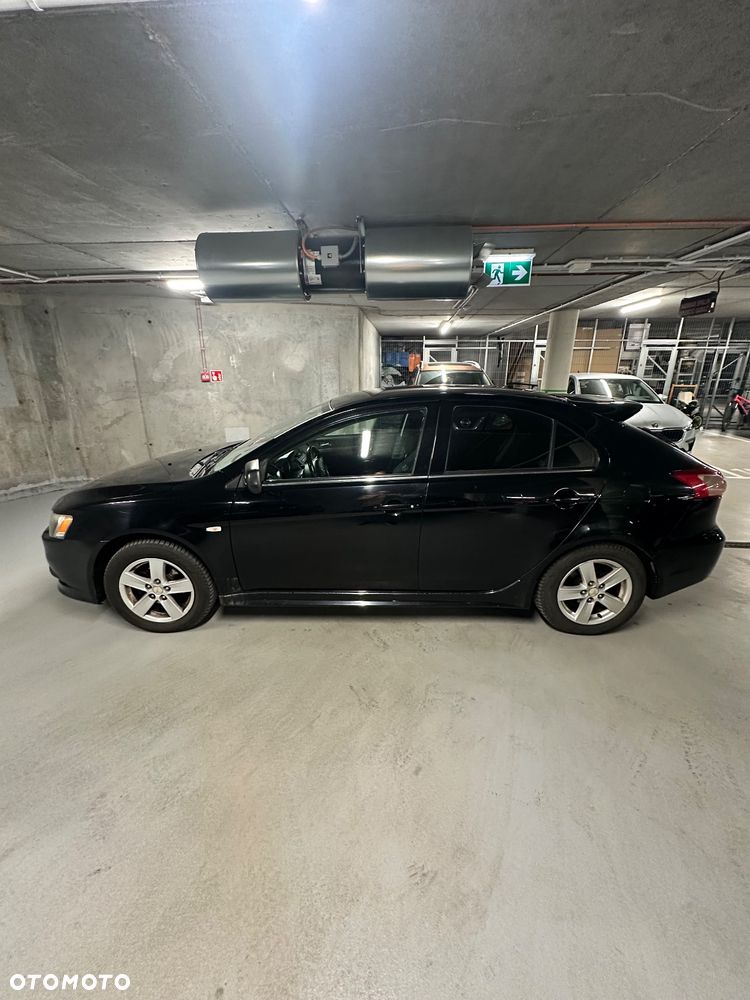 Mitsubishi Lancer 1.8 Intense - 8