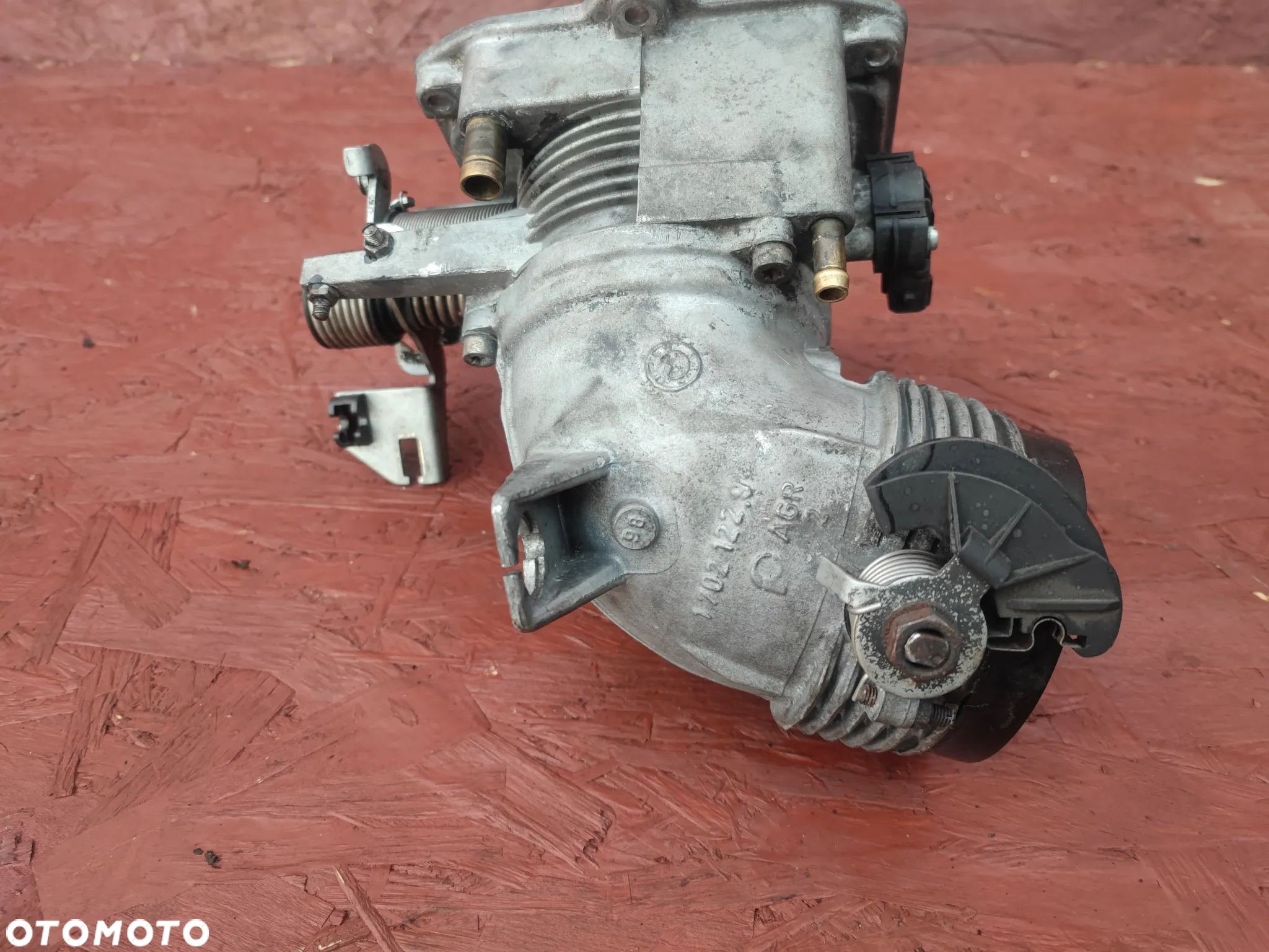 BMW E38, E39, E31, E34 ORYGINALNA PRZEPUSTNICA + PRZEPUSTNICA ASC DO GAMY SILNIKÓW M62B3.5 / M62B4.0 / M62B4.4 V8 O NR. 1 741 671 / 1 747 764 OEM - 6