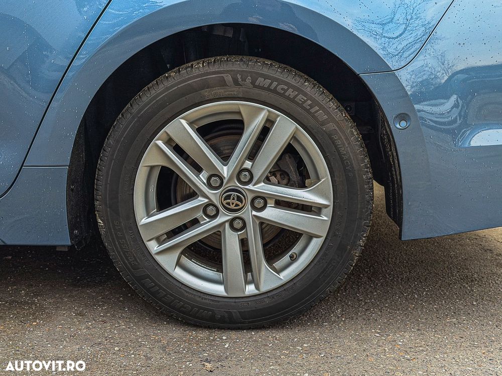 Toyota Corolla 1.8 Hybrid Touring Sports Business Edition - 12