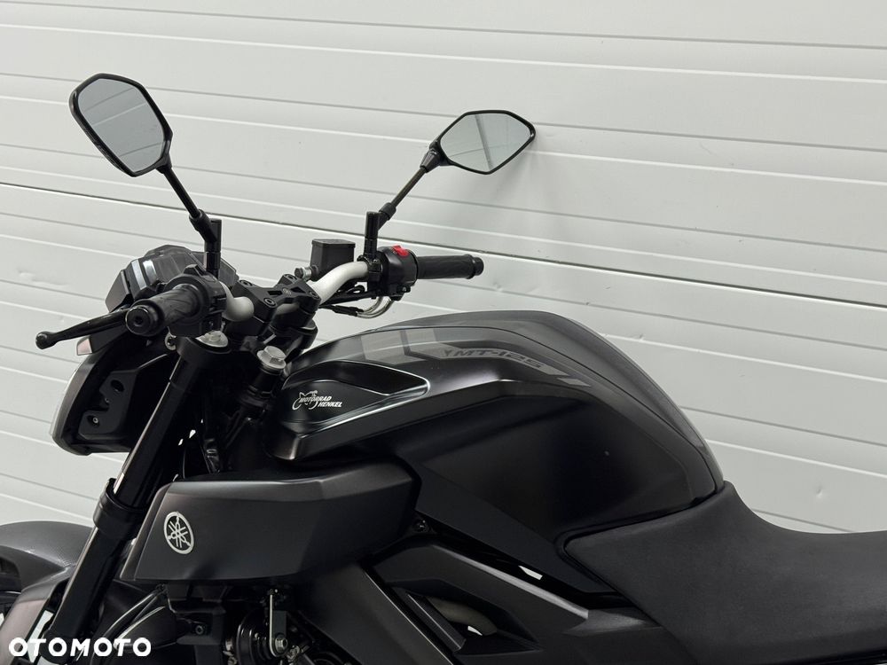 Yamaha MT - 16