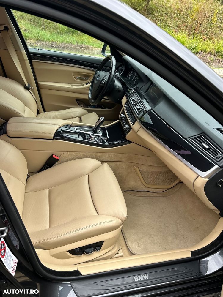 BMW Seria 5 530d Aut. - 16