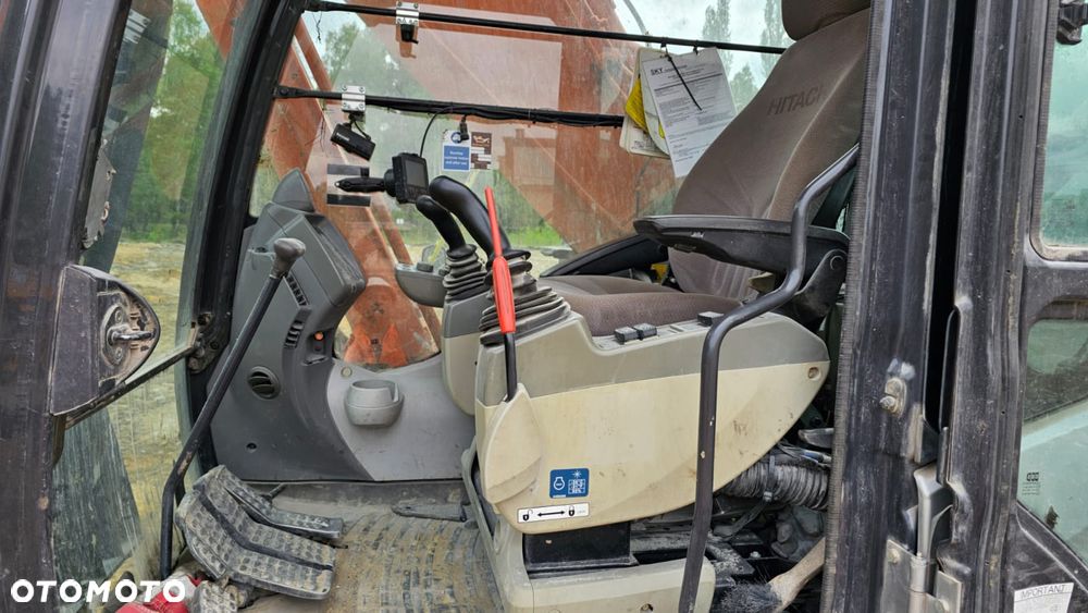 Hitachi ZX350 - 6