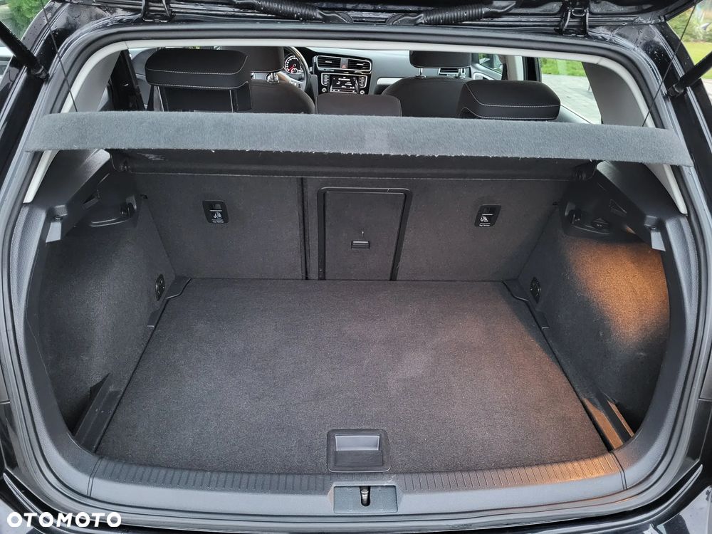 Volkswagen Golf 1.2 TSI BlueMotion Technology Cup - 21