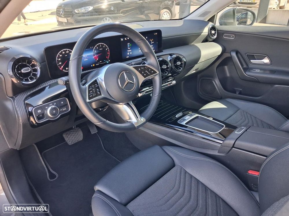 Mercedes-Benz A 200 Standard - 10