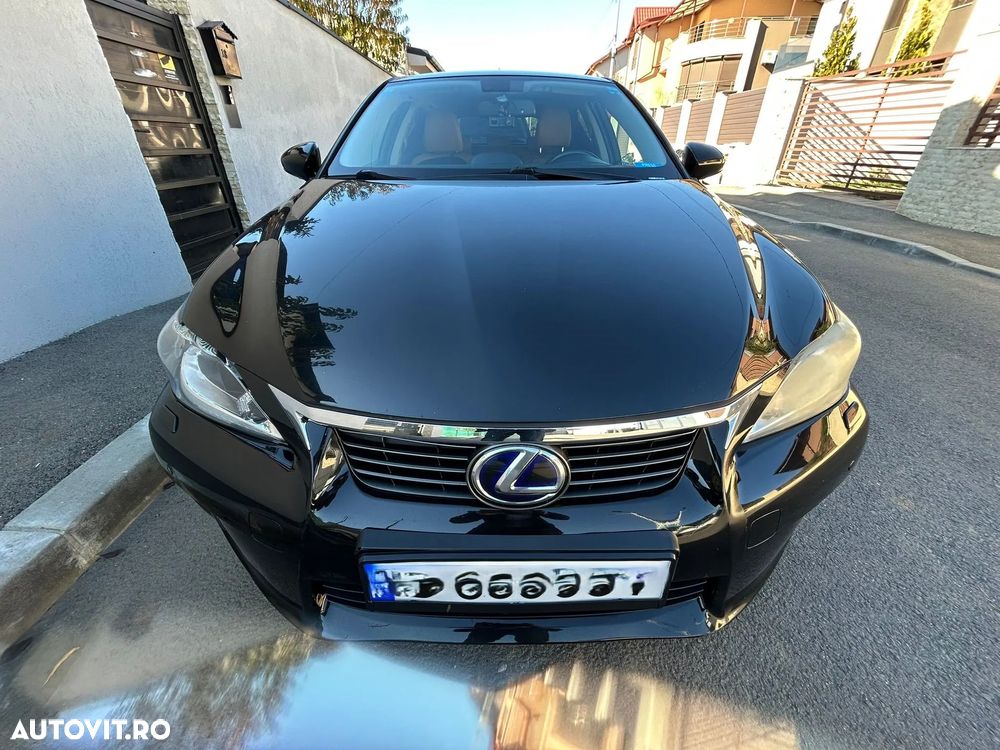 Lexus CT - 2