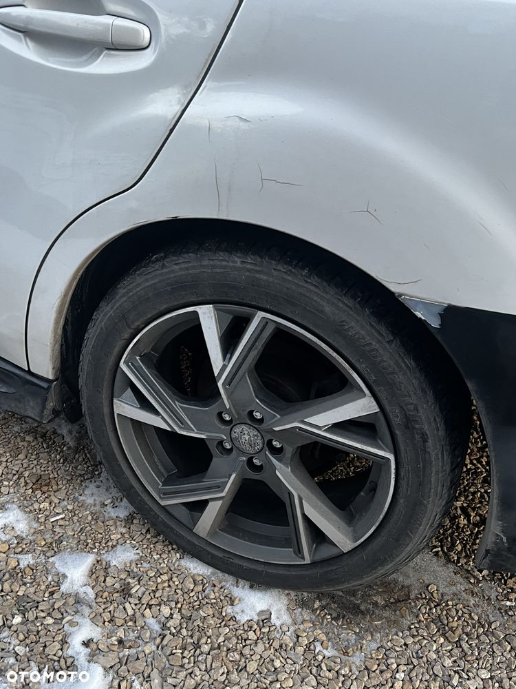 Subaru Legacy 2.0R Comfort - 9