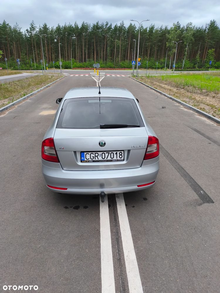 Skoda Octavia 1.6 TDI Active - 10
