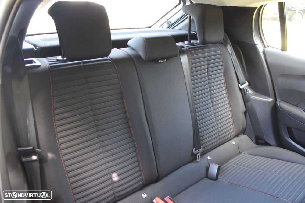 Peugeot 208 1.2 PureTech Active - 21