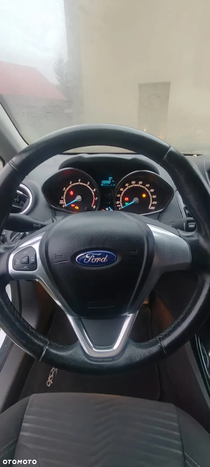 Ford Fiesta 1.0 EcoBoost Start-Stop Titanium - 13