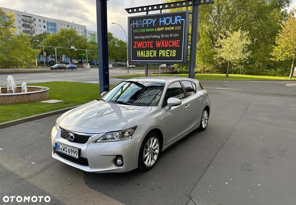 Lexus CT 200h Elegance, 2011
